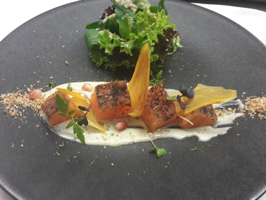 Landgasthof Hotel Roessli Ebikon ภายนอก รูปภาพ